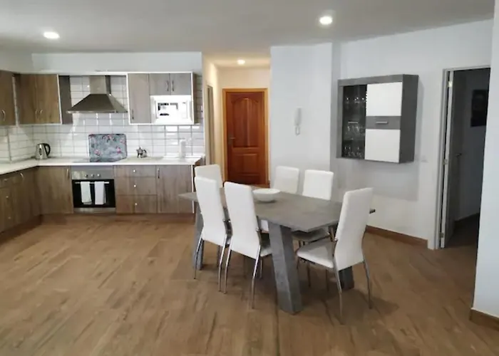 Punta Negra * بويرتو دي سانتياغو